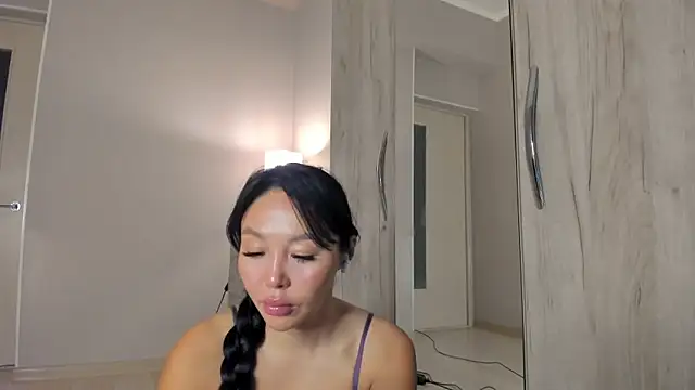 keiko hot online show from 04/23/26, 03:08