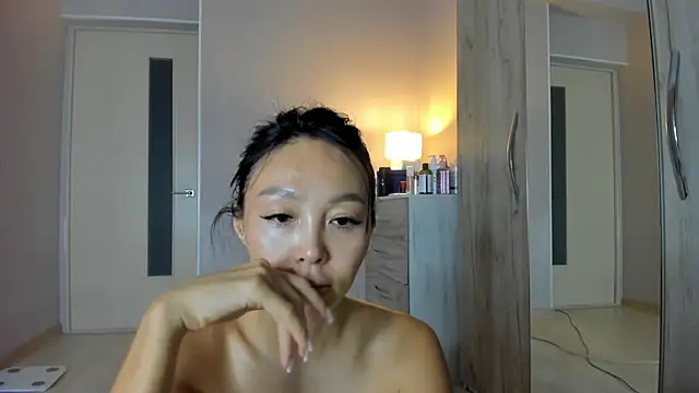 keiko hot online show from 07/16/26, 03:45