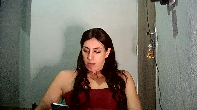 Snapshot of AlexiaDuucan chatting on 10/16/25, 11:39 AlexiaDuucan online show from 10/16/25, 11:39