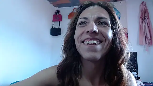 Snapshot of aleera_starxx982 chatting on 03/18/25, 03:31 aleera starxx982 online show from 03/18/25, 03:31