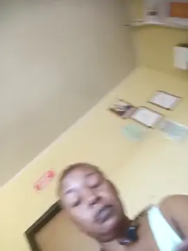 Candylious87 online show from 04/21/26, 11:27