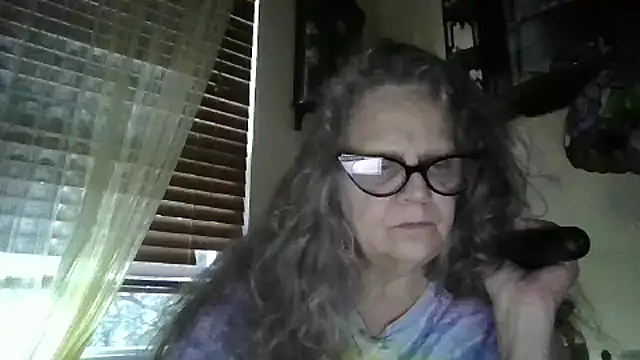 DestineeLoverGirl online show from 11/18/25, 12:31