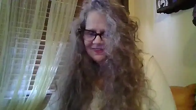 DestineeLoverGirl online show from 11/20/25, 03:56