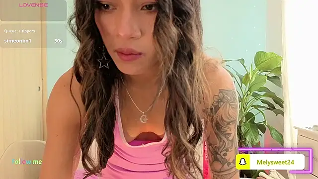 melisa es online show from 10/12/25, 07:13