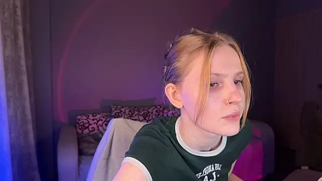 Snapshot of Chanel_Gill chatting on 09/14/25, 03:44 Chanel Gill online show from 09/14/25, 03:44