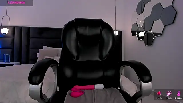 JennaOlsonX online show from 02/02/25, 12:40