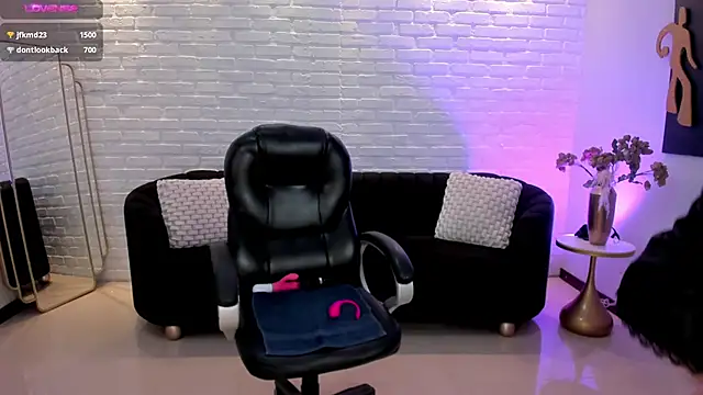 JennaOlsonX online show from 02/20/25, 02:46