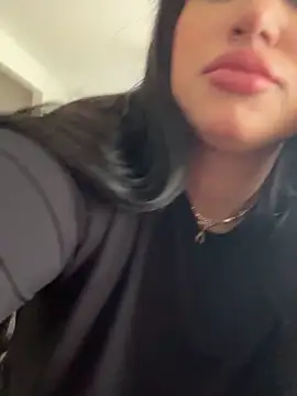 MeghanXO online show from 10/17/25, 03:14