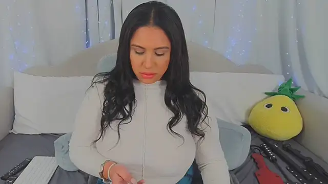 MeghanXO online show from 03/15/26, 12:44