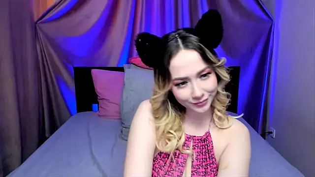 Snapshot of AriaSugar chatting on 01/31/25, 04:14 AriaSugar online show from 01/31/25, 04:14