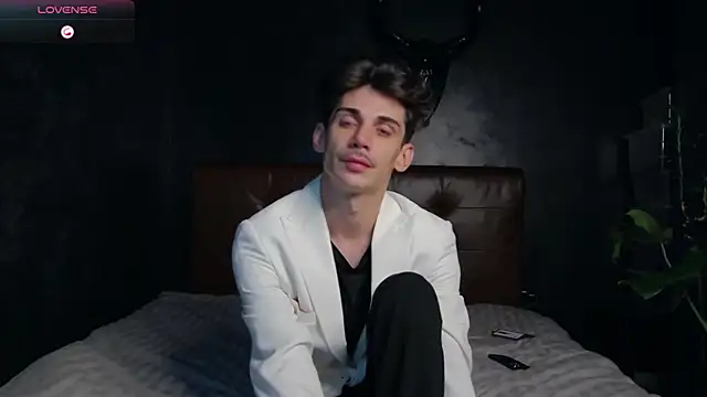 DanielCrush1 online show from 11/14/25, 01:10