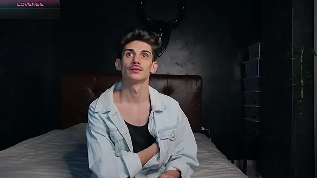 DanielCrush1 online show from 01/07/26, 05:15