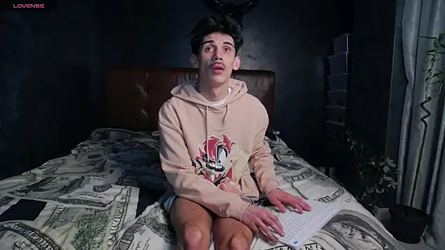 Snapshot of DanielCrush1 chatting on 02/20/26, 06:48 DanielCrush1 online show from 02/20/26, 06:48