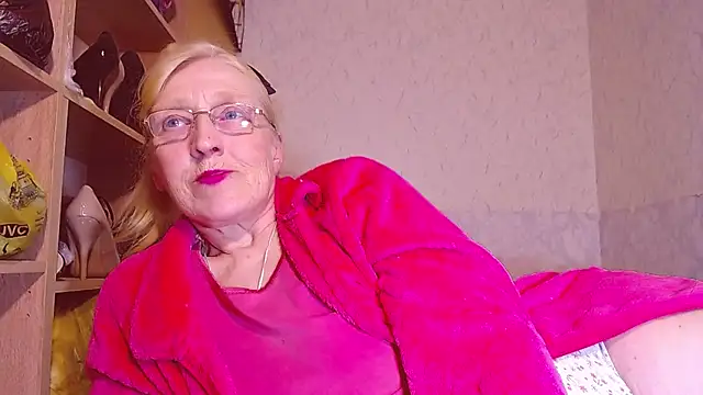 Snapshot of MadamBombShell chatting on 12/09/24, 07:29 MadamBombShell online show from 12/09/24, 07:29