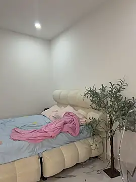 stormyy  online show from 04/22/26, 12:35