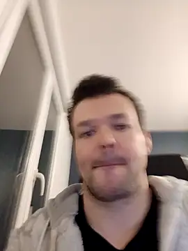 Snapshot of antoinepassion chatting on 01/25/25, 05:30 antoinepassion online show from 01/25/25, 05:30