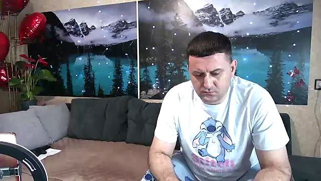 Snapshot of Big_Boss55 chatting on 03/08/25, 07:42 Big Boss55 online show from 03/08/25, 07:42