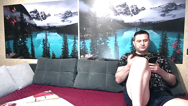 Snapshot of Big_Boss55 chatting on 10/14/25, 08:15 Big Boss55 online show from 10/14/25, 08:15
