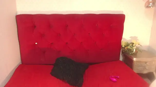 IvyBlueFabray online show from 12/23/24, 12:35