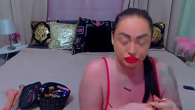 BustyVicky online show from 12/07/24, 10:28