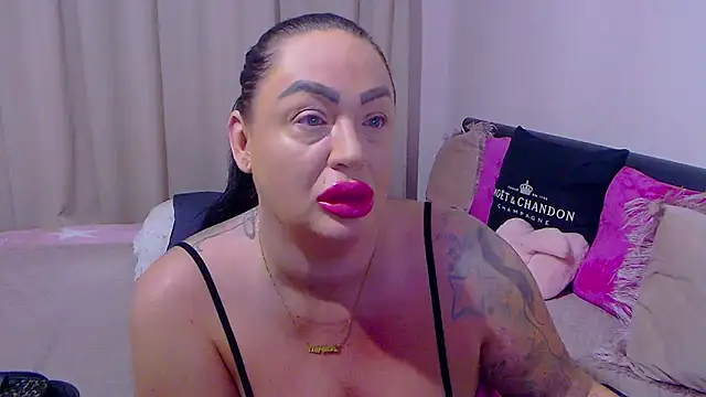 BustyVicky online show from 02/24/26, 09:57