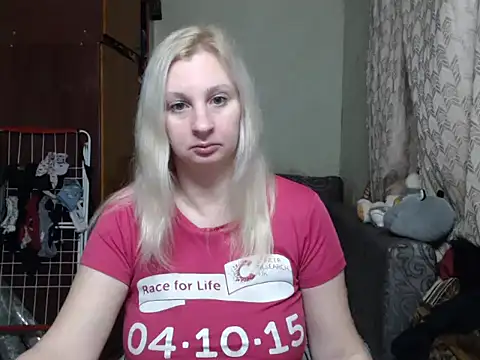 Snapshot of BustyBlond chatting on 01/20/25, 02:57 BustyBlond online show from 01/20/25, 02:57