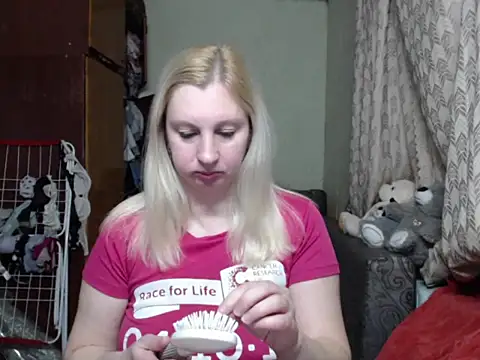 Snapshot of BustyBlond chatting on 03/16/25, 04:23 BustyBlond online show from 03/16/25, 04:23