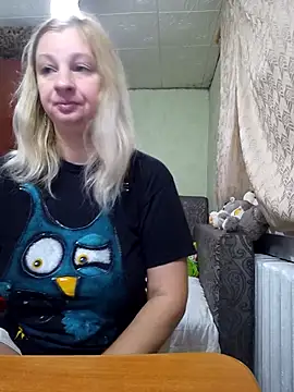 BustyBlond online show from 11/12/25, 03:51