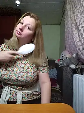 BustyBlond online show from 04/12/26, 03:00