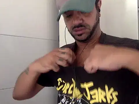 Snapshot of SMOKERBEASTBR chatting on 02/26/26, 08:08 SMOKERBEASTBR online show from 02/26/26, 08:08