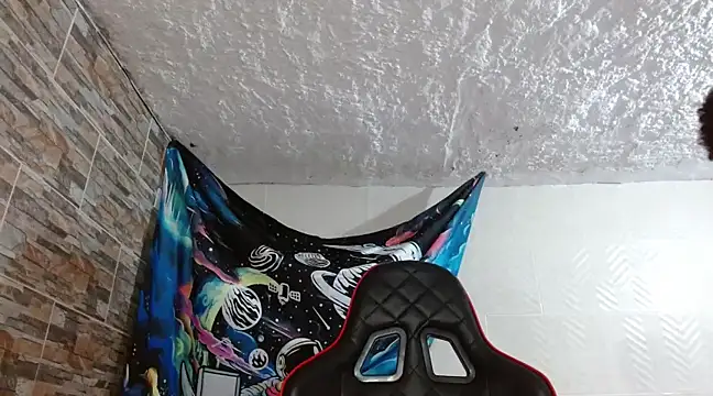 Snapshot of omar_alurba chatting on 01/30/25, 06:21 omar alurba online show from 01/30/25, 06:21