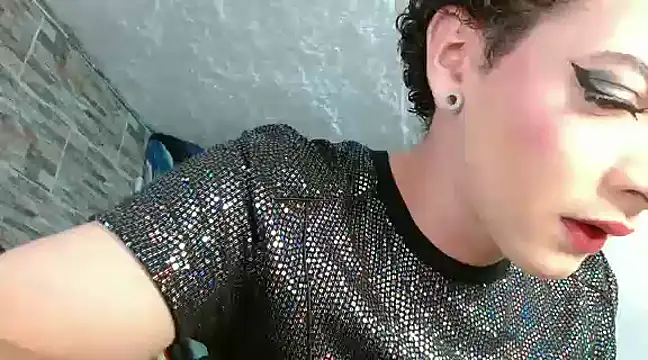 Snapshot of omar_alurba chatting on 02/08/25, 10:51 omar alurba online show from 02/08/25, 10:51