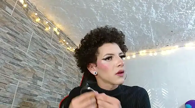 Snapshot of omar_alurba chatting on 03/08/25, 04:39 omar alurba online show from 03/08/25, 04:39