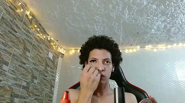 Snapshot of omar_alurba chatting on 03/09/25, 11:25 omar alurba online show from 03/09/25, 11:25