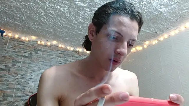 Snapshot of omar_alurba chatting on 11/19/25, 11:38 omar alurba online show from 11/19/25, 11:38