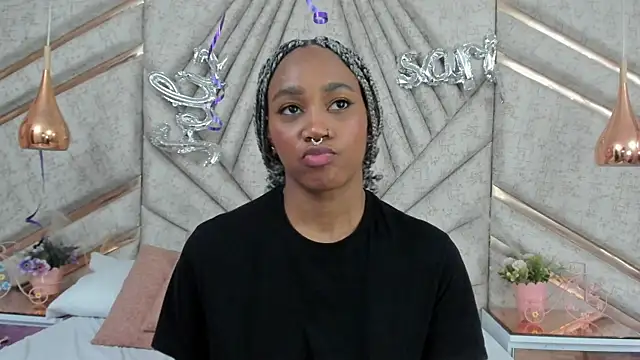 AgataRinaldi online show from 02/21/25, 08:49