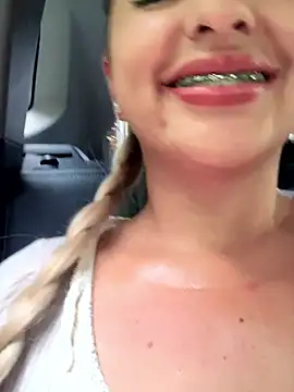 sammyqueenx21 online show from 03/20/25, 06:20