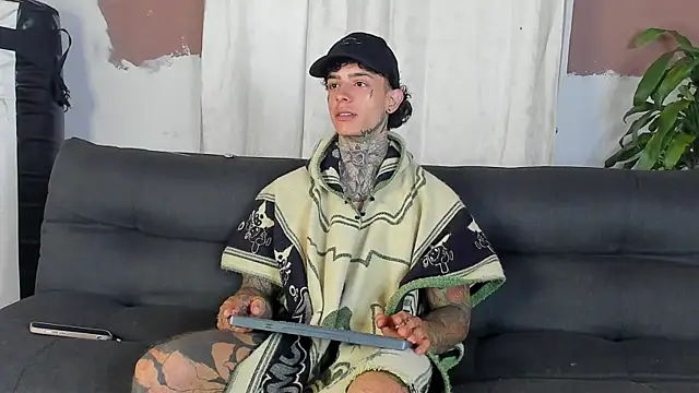 Aron ford online show from 10/06/25, 12:02