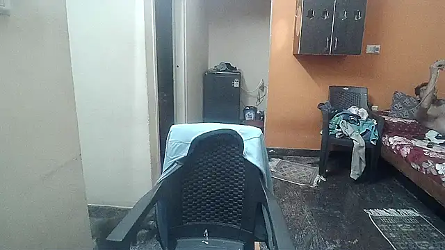 Snapshot of Indiaguy4u chatting on 12/14/24, 06:09 Indiaguy4u online show from 12/14/24, 06:09