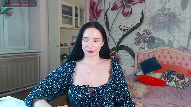 Snapshot of AliciaBow chatting on 02/22/25, 05:35 AliciaBow online show from 02/22/25, 05:35