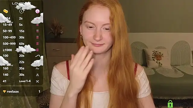 astoria ross  online show from 10/17/25, 03:03