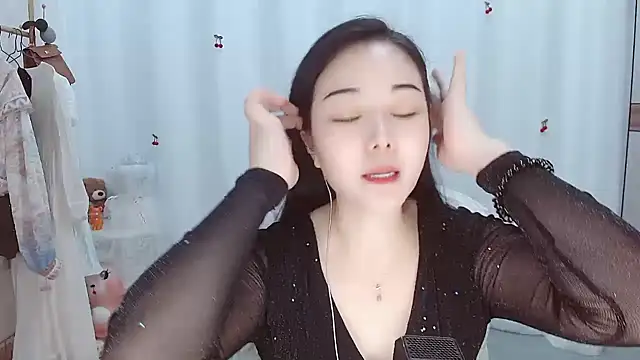 Angel-C online show from 11/06/25, 01:17