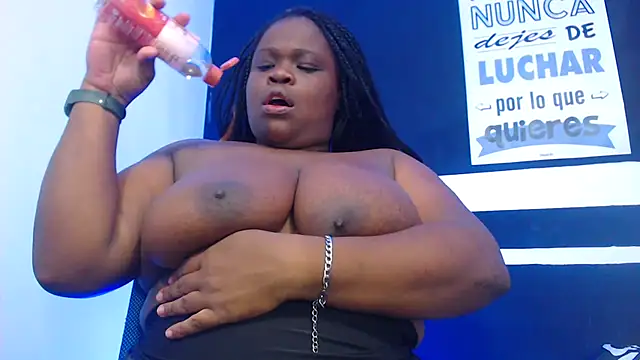 YeminaLeman online show from 06/11/26, 02:22