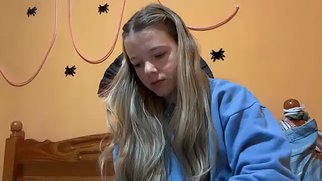 -veranito- online show from 10/31/25, 01:50