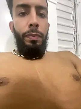 Alessandro  Rossi online show from 11/05/25, 08:09