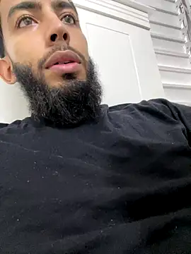 Alessandro  Rossi online show from 12/18/25, 03:51