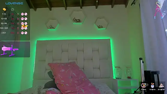 shanakendall online show from 03/10/25, 08:12