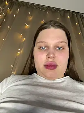 perfect sweety girl online show from 02/02/26, 08:40