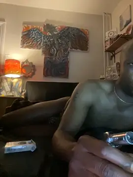 Snapshot of KingB8r chatting on 10/16/25, 12:22 KingB8r online show from 10/16/25, 12:22