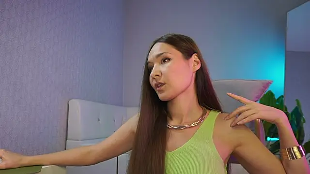 iris vega9 online show from 10/13/25, 01:11